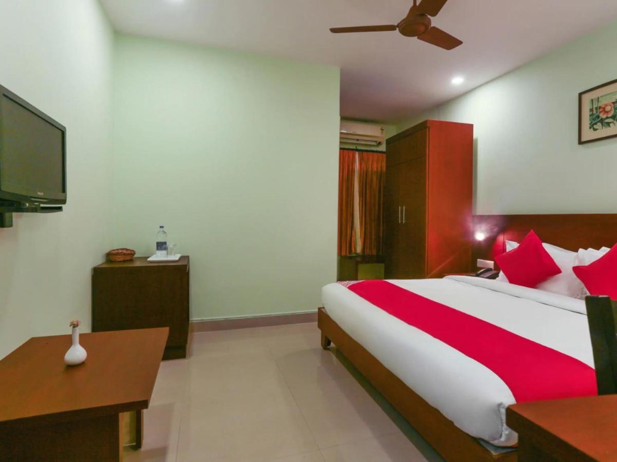 Hotel Newcastle Wadakkanchery Exterior foto